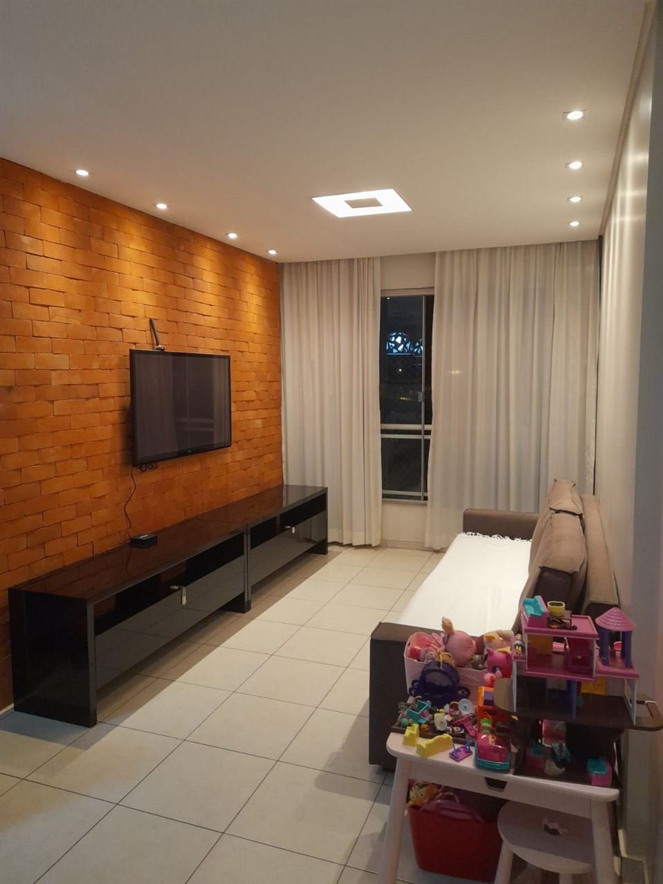 Apartamento Ed. Lourenzo del Parco – Andar 302