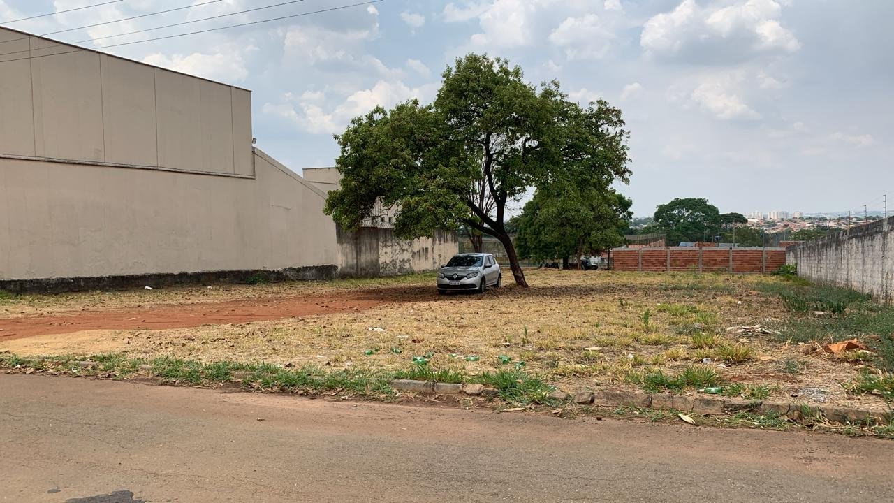 Lote no Setor Jardim Luz