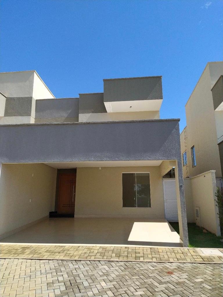 Sobrado no Condomínio Jardim Imperial – Setor Goiânia 2